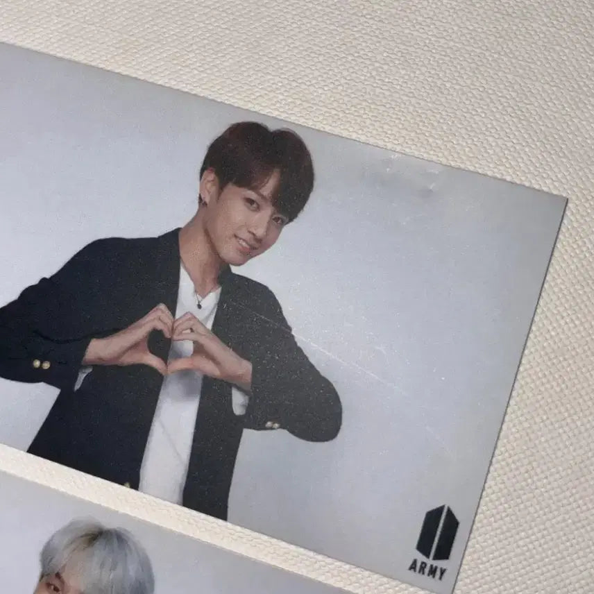 [BUNJANG] BTS Wings ARMY Booth ARMY Zone Photocard Bundle Set RM, Jin, Suga, J-Hope, V, Jimin, Jungkook / 일괄) 방탄 윙파 아미부스 아미존 포카 윙즈 알엠진슈가제이홉뷔지민정국