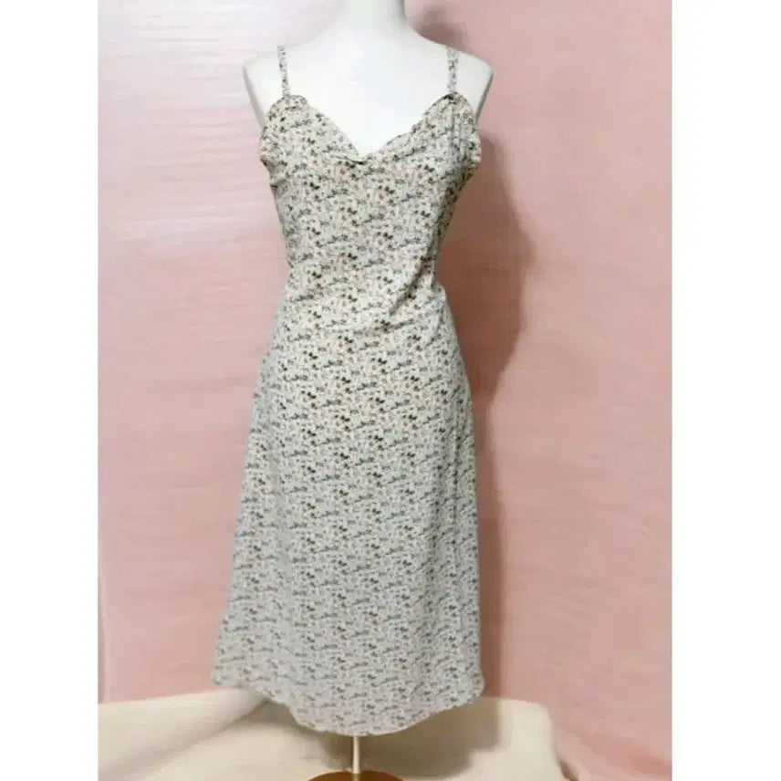 [BUNJANG] Plus Size Chiffon Sleeveless Maxi Dress - Floral Pattern / [새제품] 빅사이즈 나시 원피스, 쉬폰 원피스, 바캉스 원피스