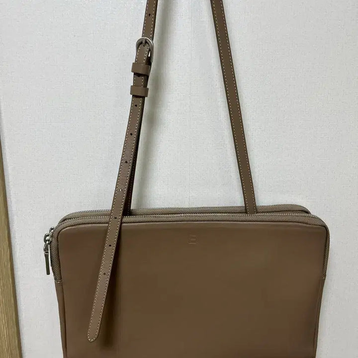 [BUNJANG] Minuit Mint Twin Bag Gray Beige / 미닛뮤트 트윈백 TWIN BAG 그레이 베이지