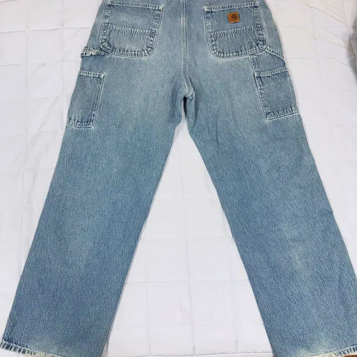 [BUNJANG] Carhartt Vintage Leather Tab Carpenter Denim Jeans / Carhartt 칼하트 가죽탭 빈티지 카펜터 데님 청바지