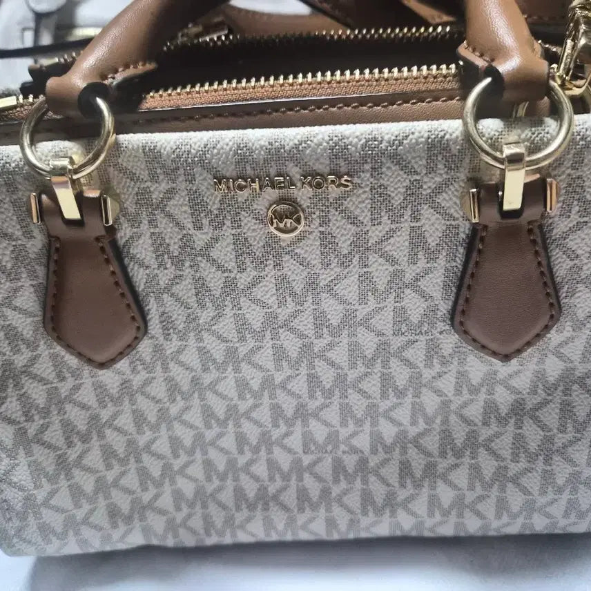 [BUNJANG] Michael Kors Monogram Tote Bag / 마이클코어스 모노그램 토트백 가방