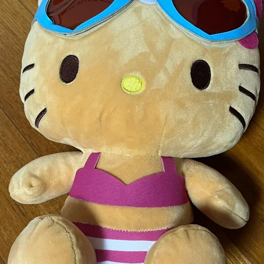 [BUNJANG] Tanning Kitty "Kuji" Prize 2 Plush Doll / 태닝키티쿠지 2등상 인형