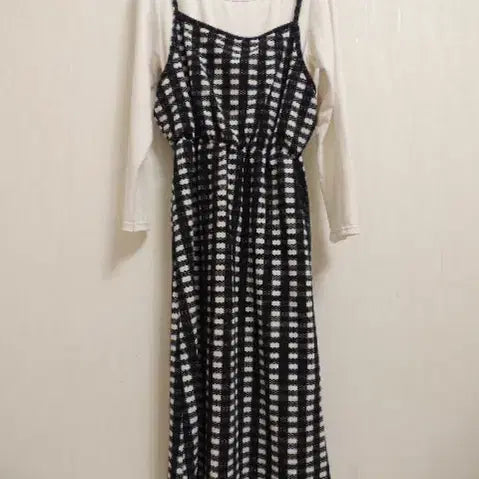 [BUNJANG] Layered T-shirt and Dress Set / 흰티에 끈 원피스 레이어드 된 원피스