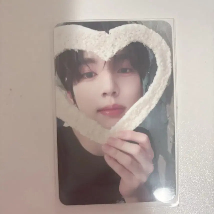 [BUNJANG] Han Yu Jin Ppeongtwigi Photocard / 한유진 뻥튀기 포카