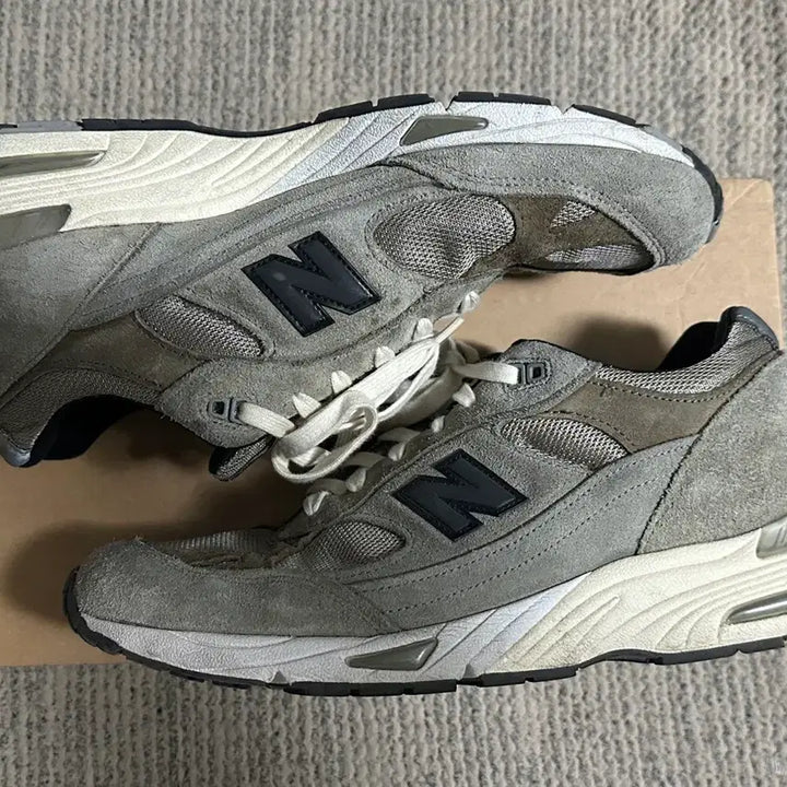[BUNJANG] New Balance x JJJJound 991 Sneakers / 290) 뉴발란스 x 자운드 991