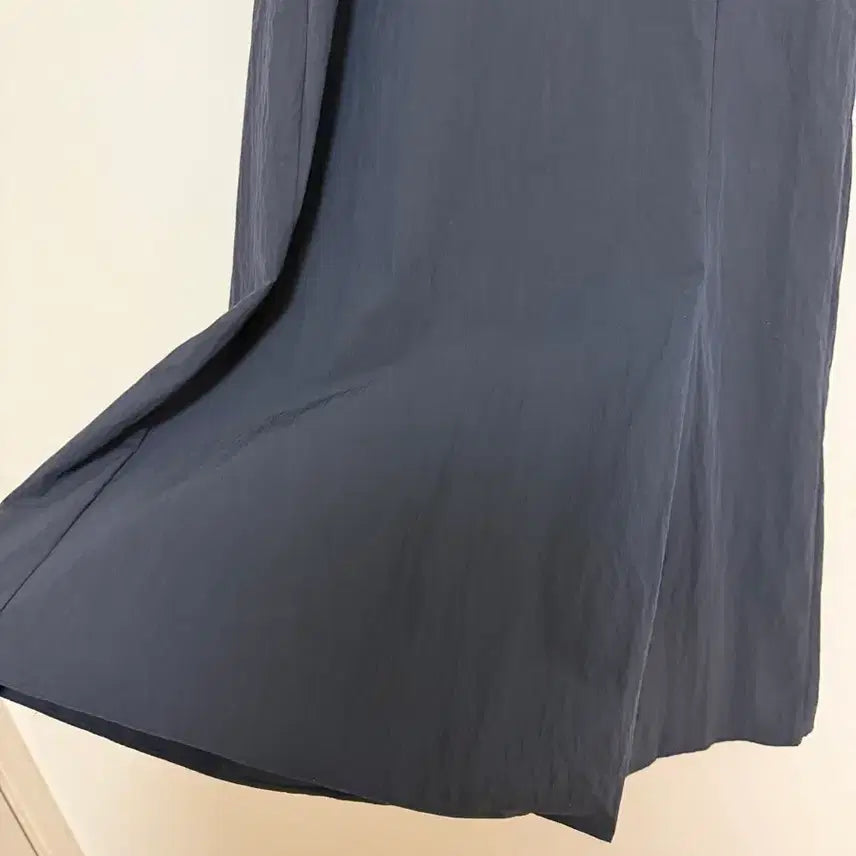 [BUNJANG] Black Long Dress - Relaxed Fit, Effortless Style / 꾸안꾸스타일의 원피스