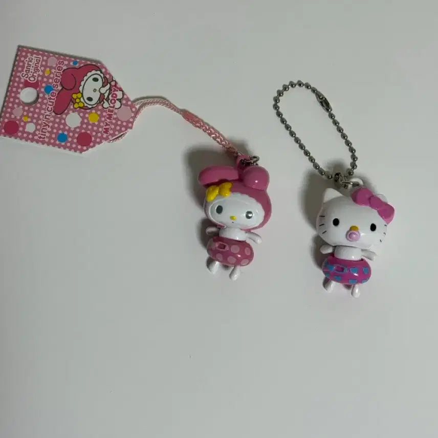 [BUNJANG] Sanrio Classic Kitty &amp; My Melody Baby Dangling Charm Strap Set / 고전 산리오 키티 마멜 베이비 달랑이 키링 스트랩