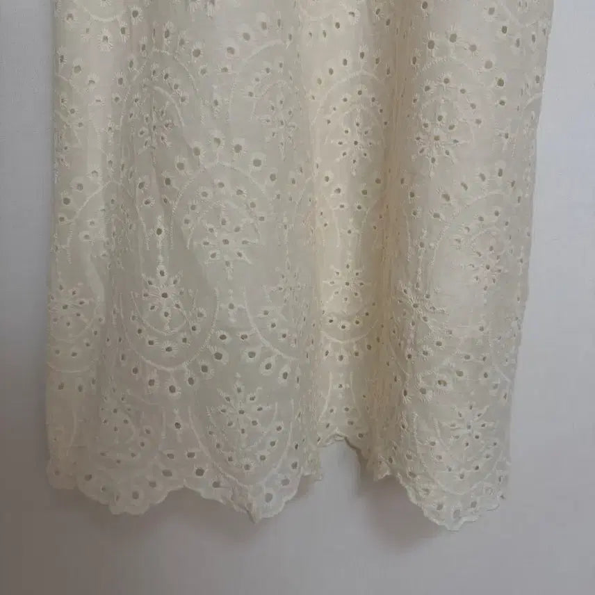 [BUNJANG] Ivory Punching Sleeveless Long Dress / 펀칭나시원피스.<새옷