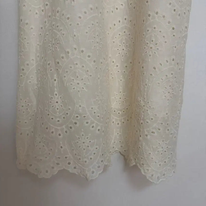 [BUNJANG] Ivory Punching Sleeveless Long Dress / 펀칭나시원피스.<새옷