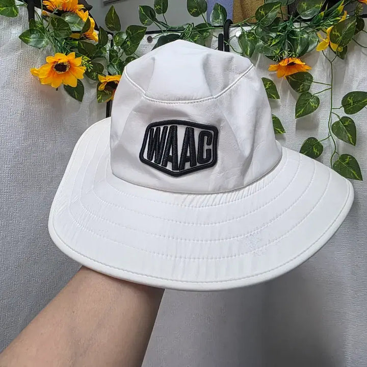 [BUNJANG] Wacko Maria Wide Brim Bucket Hat - White / 왁벙거지햇