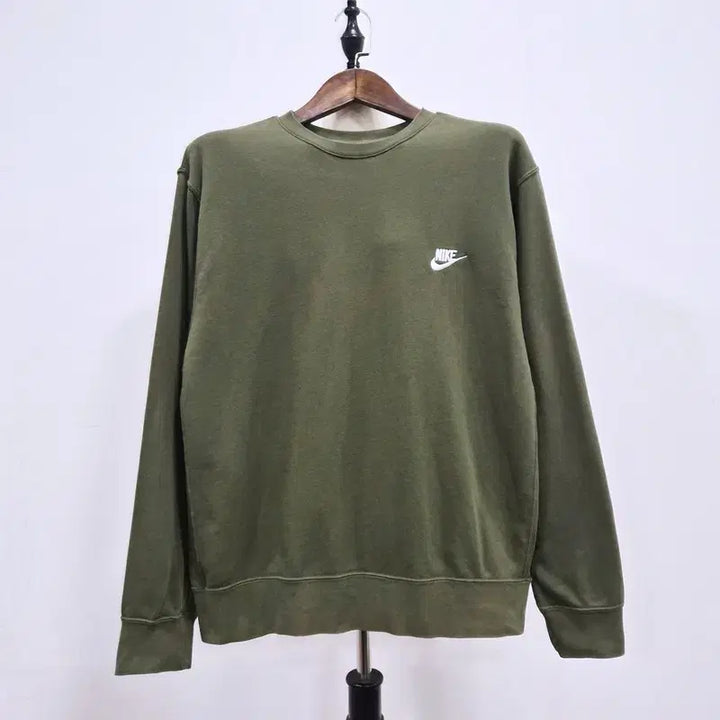 [BUNJANG] Nike Embroidered Logo Khaki Sweatshirt / 나이키 자수로고 카키 맨투맨