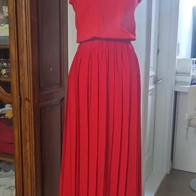 [BUNJANG] YOLO Long Dress Red One Size / 미사용 새상품/yolo/롱 원피스/프리