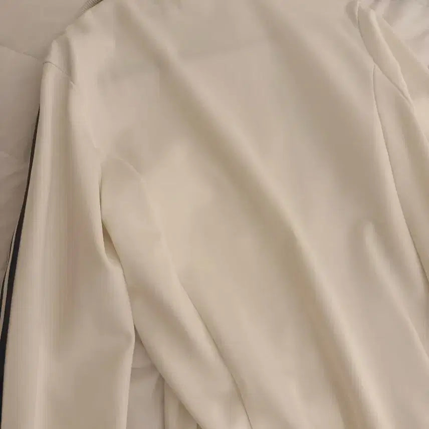 [BUNJANG] Adidas Beckenbauer Track Top Off White M / 아디다스 독일 베켄바우어 트랙 탑 오프 화이트 M