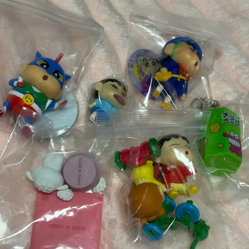 [BUNJANG] Crayon Shin-chan Gacha Figure Bundle Set / 짱구 피규어 가챠 (일괄)