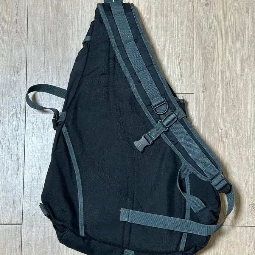 [BUNJANG] Nike Vintage Sling Bag / 나이키 빈티지 슬링백