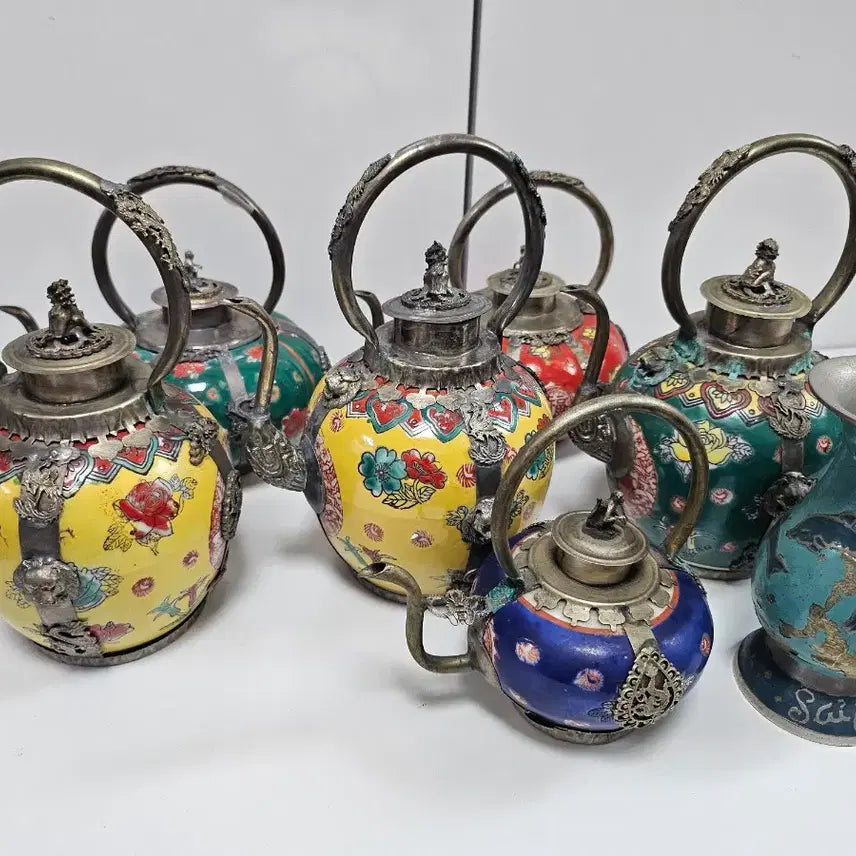 [BUNJANG] Vintage Enamel Enameled Teapot Set (7 pieces) / 빈티지 채색 범랑골동품 주전자 7개