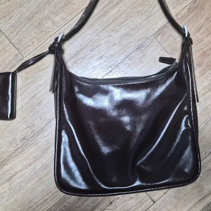 [BUNJANG] Yeomim Belted Ridge Bag Crinkle Brown / 여밈 yeomim 벨티드 릿지 백 크링클 브라운