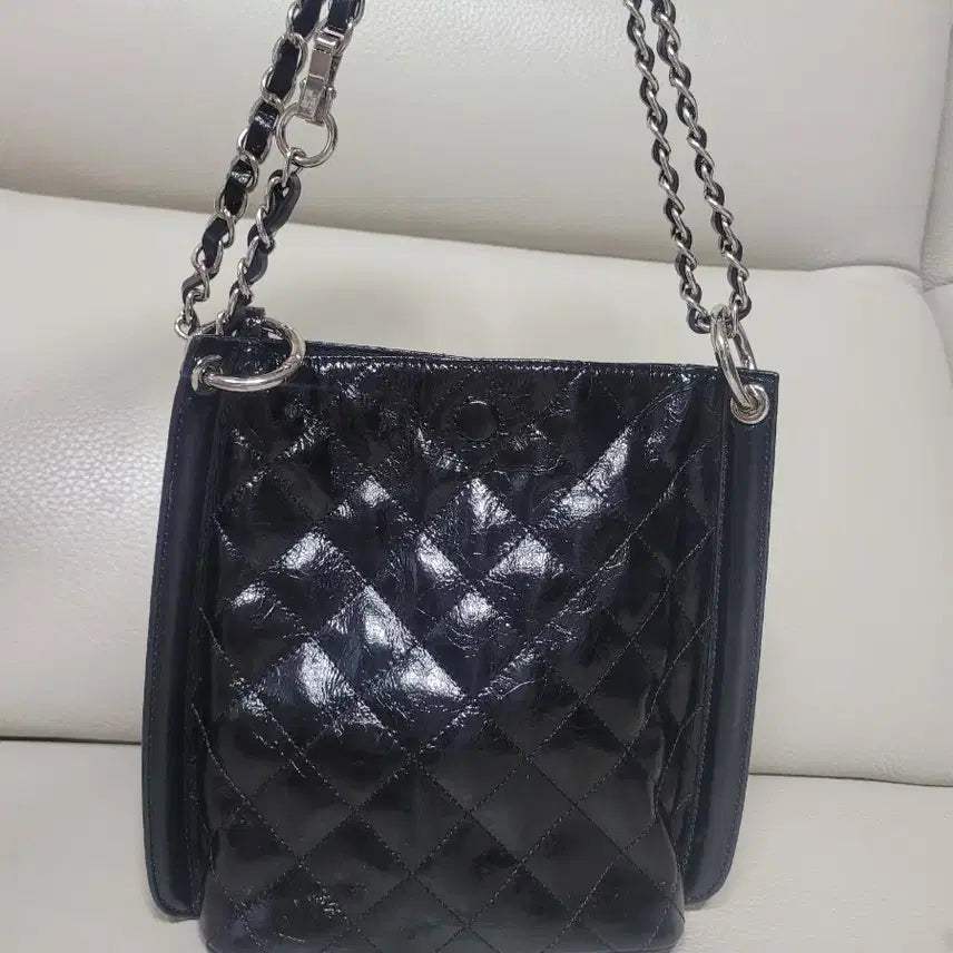 [BUNJANG] ADER Error Quilted Kama Bag Black Chain Bag / 아더앤드 퀼팅 카마백 블랙 체인뱩