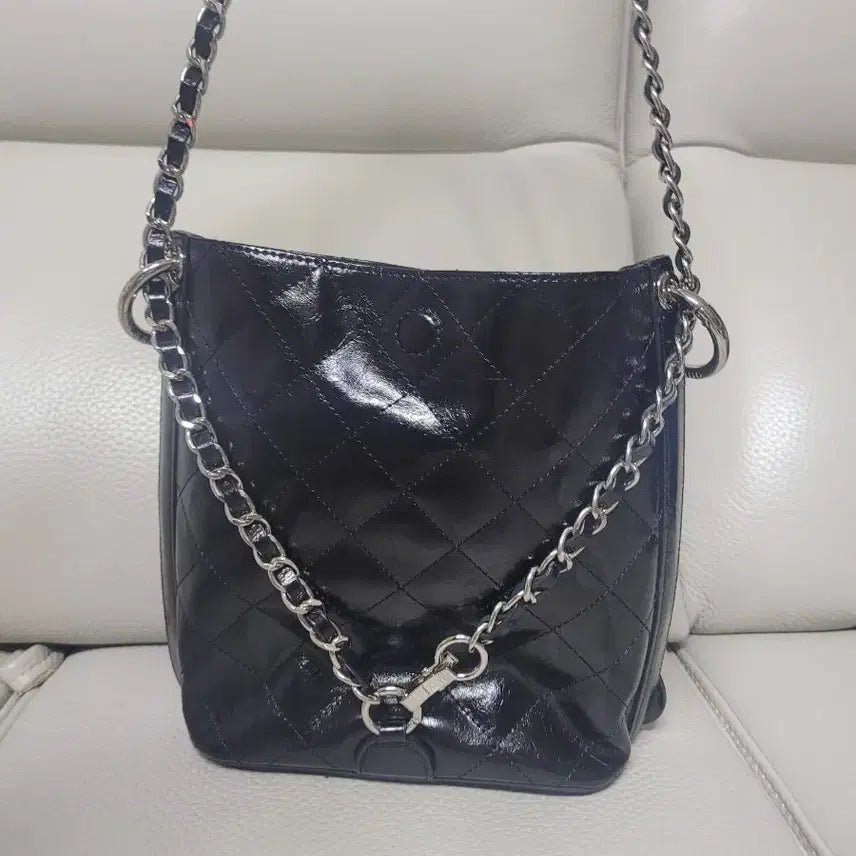 [BUNJANG] ADER Error Quilted Kama Bag Black Chain Bag / 아더앤드 퀼팅 카마백 블랙 체인뱩
