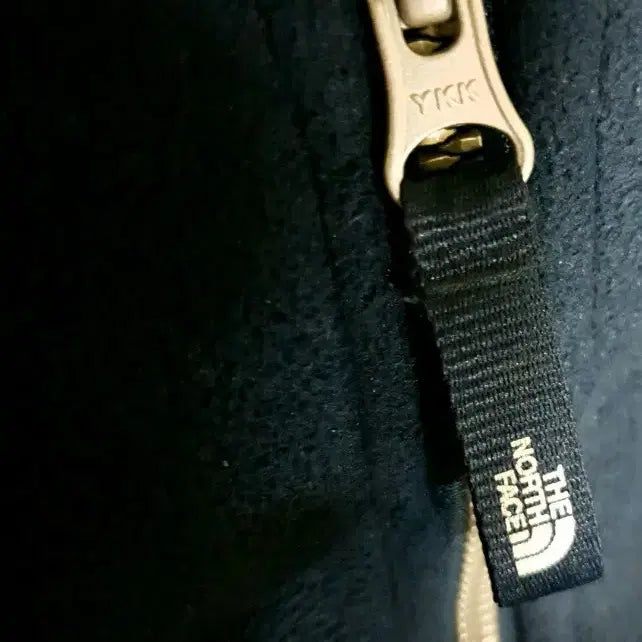 [BUNJANG] The North Face White Label Metal Logo Fleece Zip-Up Jacket Navy (XXL) / 노스페이스 화이트라벨 메탈로고 플리스 집업자켓 네이비 (XXL)