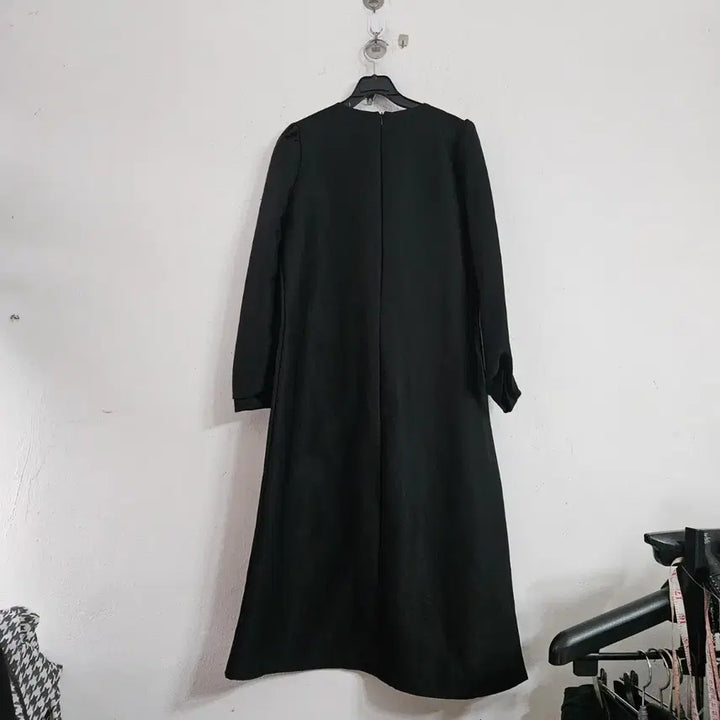 [BUNJANG] Black Long Puff Sleeve Dress / 블랙 롱 원피스 퍼프소매