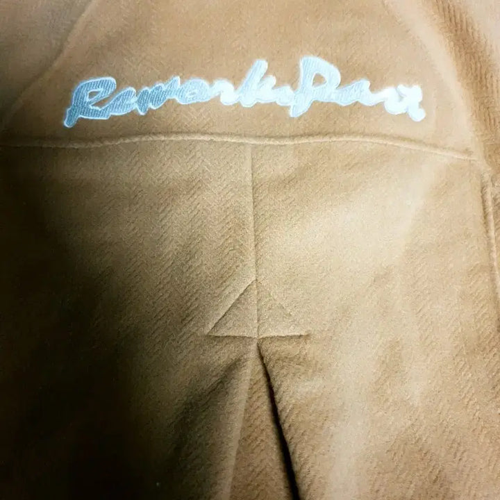 [BUNJANG] Jucy Judy Herringbone Cashmere Wool Breasted Long Coat Beige / 쥬시쥬디 핸드메이드 헤링본 캐시미어 울 브레스티드 롱코트 베이지 (S)