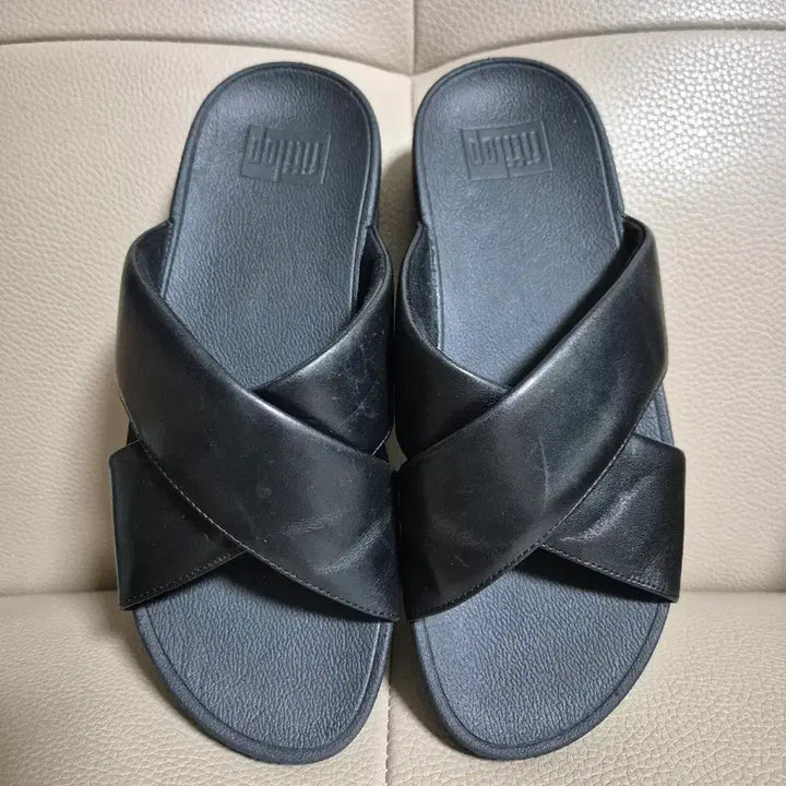 [BUNJANG] Fitflop Lulu Cross Sandals / 핏플랍 루루 크로스