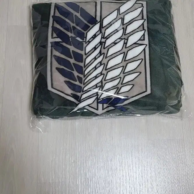 [BUNJANG] Attack on Titan Survey Corps Blanket / 진격의 거인 조사병단 담요 판매