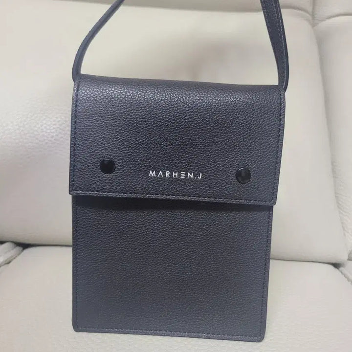 [BUNJANG] Marhen.J Black Mini Crossbody Bag / 마르헨제이 블랙 미니 크로스백