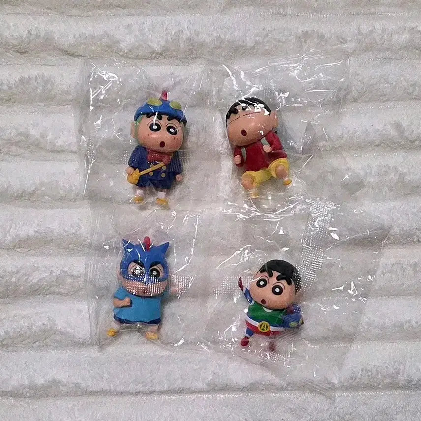 [BUNJANG] Crayon Shin-chan Dynamic Operation Figures 4 Types Bundle Set / 짱구 다이나믹 오퍼레이션 피규어 4종[일괄]