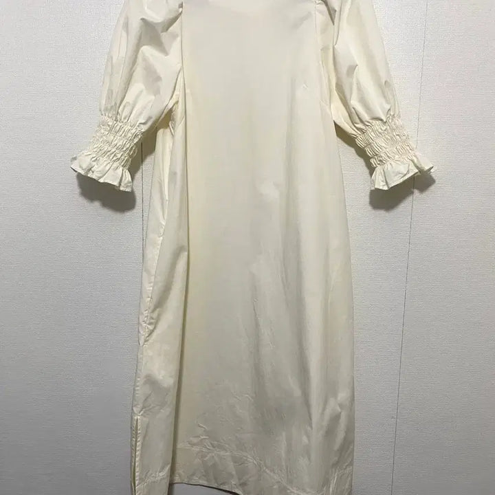 [BUNJANG] COS Smoking Puff Sleeve Midi Dress / COS 스모킹 퍼프 슬리브 미디 원피스