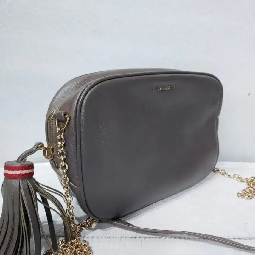 [BUNJANG] Bally Camera Bag Tassel Chain Crossbody Bag / 발리정품카메라테슬체인크로스백