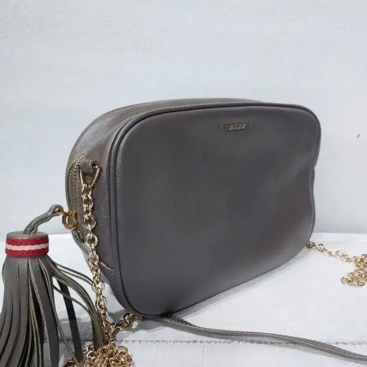 [BUNJANG] Bally Camera Bag Tassel Chain Crossbody Bag / 발리정품카메라테슬체인크로스백