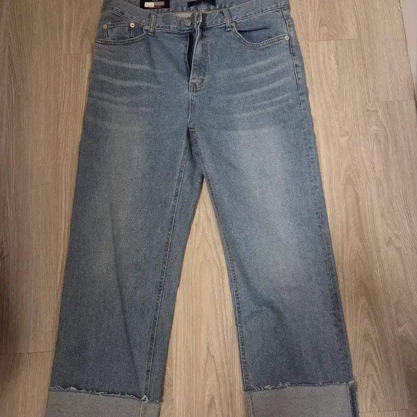 [BUNJANG] Rolled Hem Light Wash Wide Leg Jeans Size 32 / 롤업 연청 와이드 청바지 32사이즈