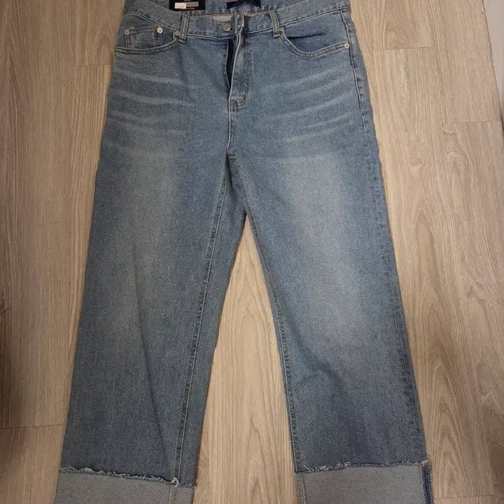 [BUNJANG] Rolled Hem Light Wash Wide Leg Jeans Size 32 / 롤업 연청 와이드 청바지 32사이즈