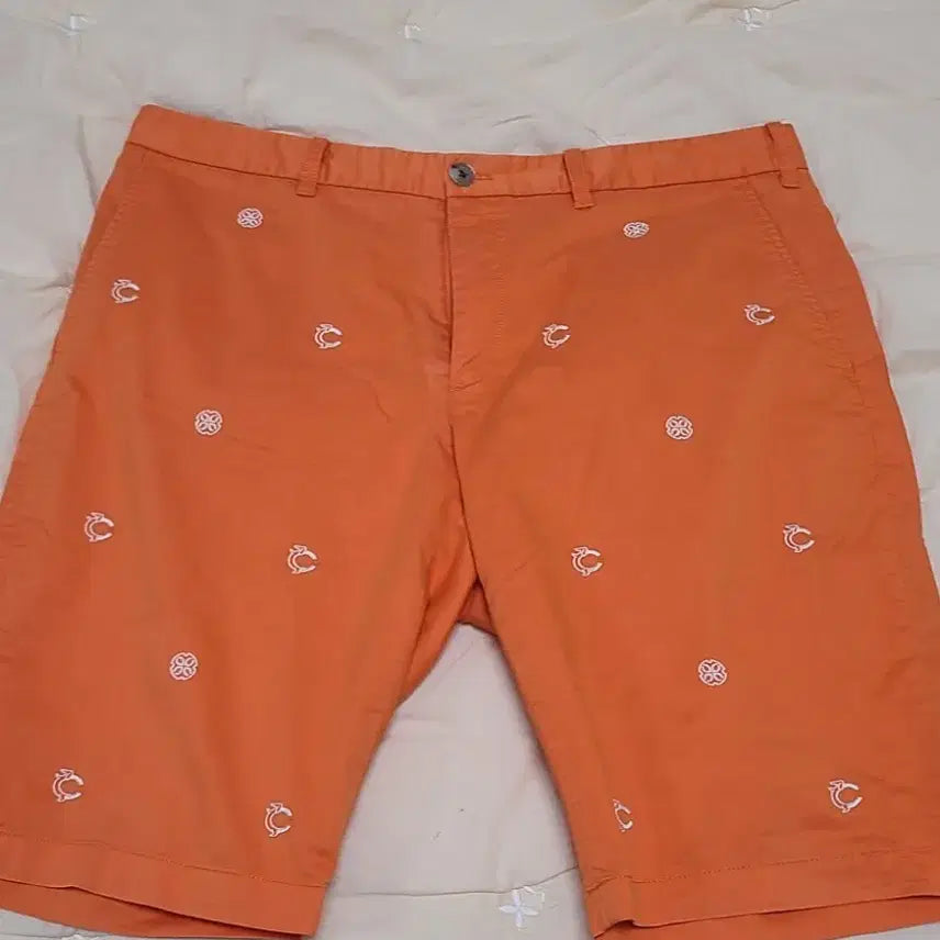 [BUNJANG] Louis Castel Orange Embroidered Shorts / 루이까스텔  주황색 자수  반바지
