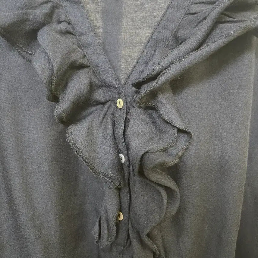 [BUNJANG] Zara Basic Black Ruffle Blouse / 자라 베이직 블랙 러플 블라우스