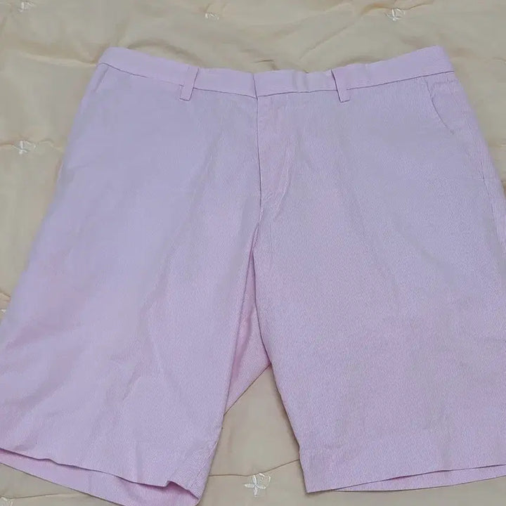 [BUNJANG] Uniqlo Pink Stripe Shorts / 유니클로  핑크 스트라이프 반바지