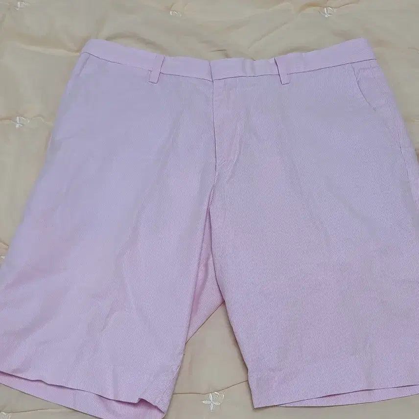 [BUNJANG] Uniqlo Pink Stripe Shorts / 유니클로  핑크 스트라이프 반바지