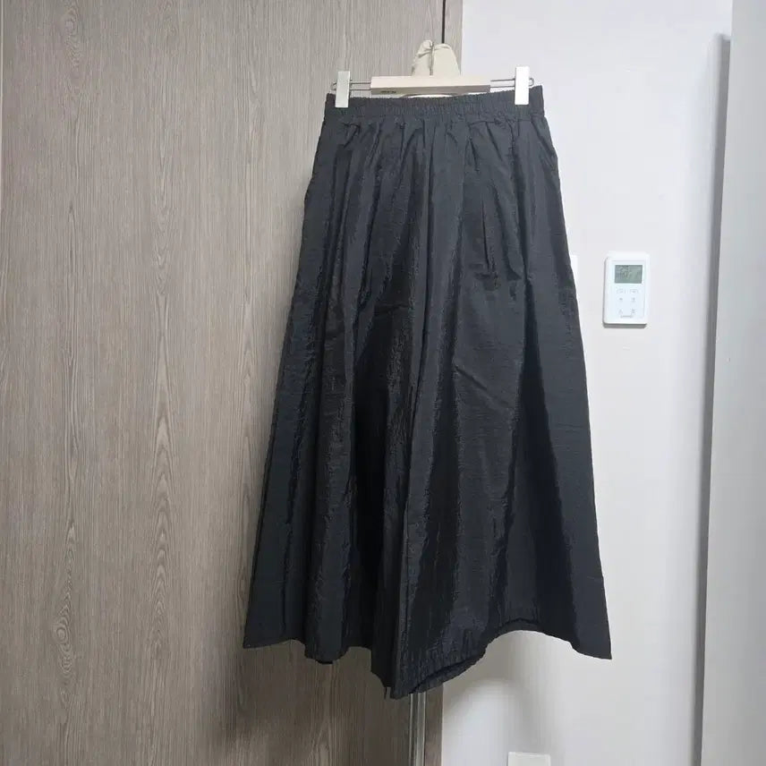 [BUNJANG] Parsons Banding Wide Skirt Pants / 파슨스 바스락 밴딩 와이드 치마 바지