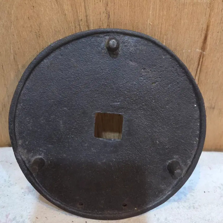 [BUNJANG] Antique Cast Iron Sangpyeongtongbo Wall Decor / 앤틱 벽걸이 무쇠 상평통보