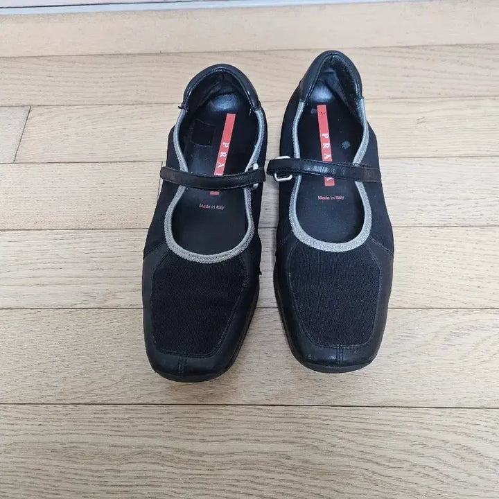 [BUNJANG] Prada Black Mary Jane Flat Shoes / 프라다 블랙 메리제인 플랫 슈즈