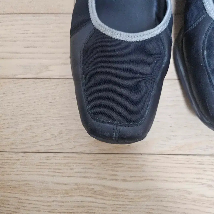 [BUNJANG] Prada Black Mary Jane Flat Shoes / 프라다 블랙 메리제인 플랫 슈즈