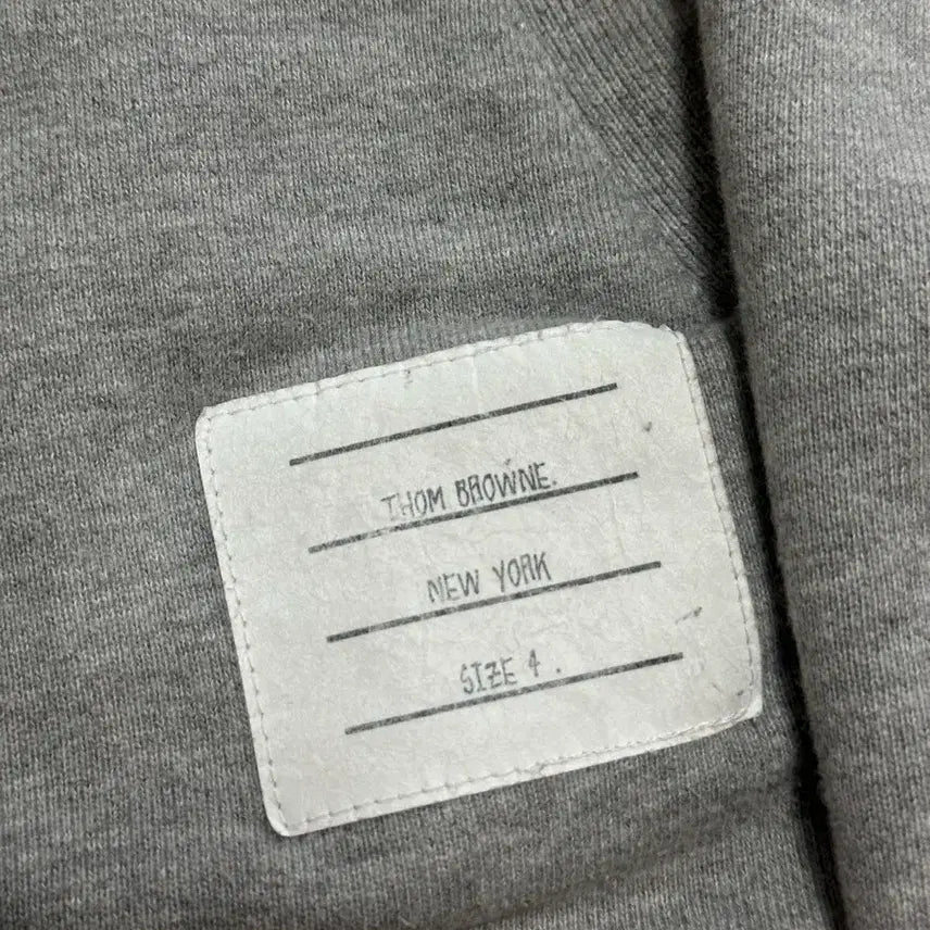 [BUNJANG] Thom Browne Grey Zip-Up Training Set / 톰브라운 그레이 색상 집업 트레이닝 세트