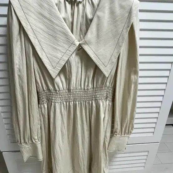 [BUNJANG] Lenibon Big Collar Shirring Dress / 레니본 빅 칼라 셔링 원피스