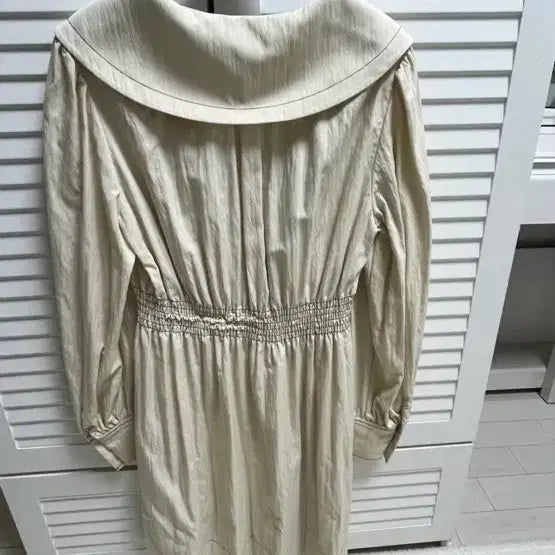 [BUNJANG] Lenibon Big Collar Shirring Dress / 레니본 빅 칼라 셔링 원피스