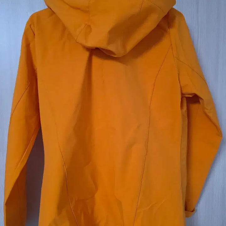[BUNJANG] Deuter Orange Windbreaker Jacket / deuter  바람막이 오렌지색