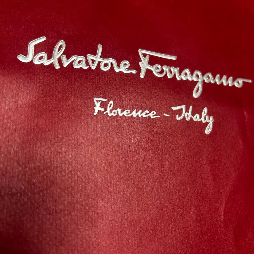 [BUNJANG] Ferragamo Shopping Bag / 페라가모 Ferragamo 쇼핑백 판매합니다.
