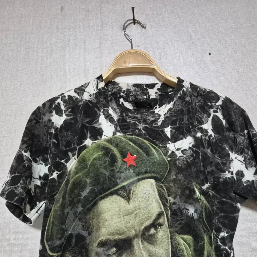 [BUNJANG] Che Guevara Printing Short Sleeve T-Shirt (Size S) / 체 게바라 프린팅 반팔 티셔츠( S)