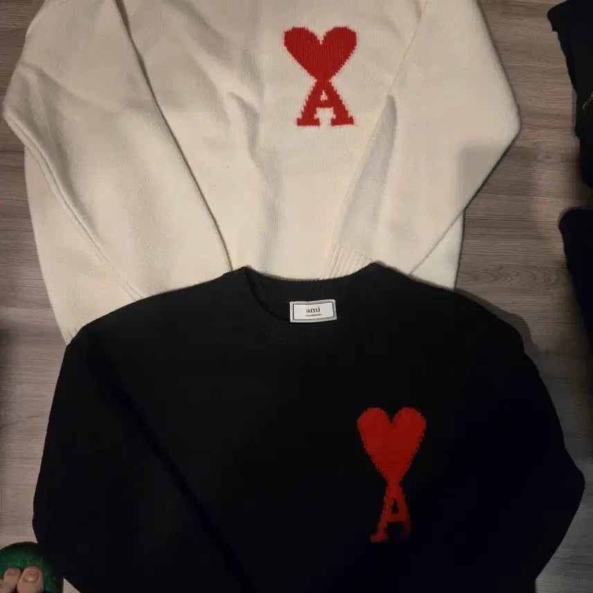[BUNJANG] AMI Big Heart Knit Sweater / 아미 빅하트 니트